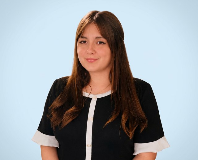 Teacher Chelzi, native Spanish teacher